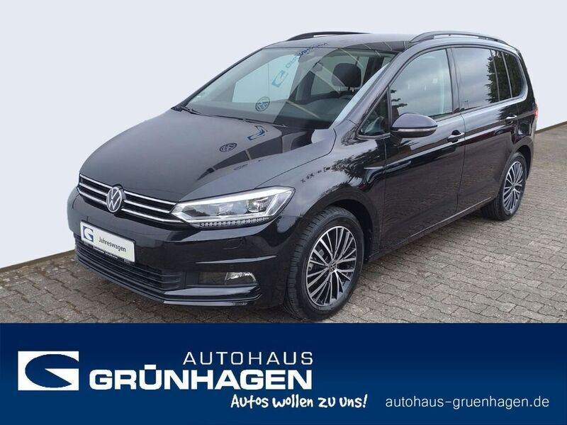 Deep black perleffekt Gebraucht 2024 VW Touran Comfortline Van / Kleinbus | 35.880 € (Fairer Preis) - Bild 1/4