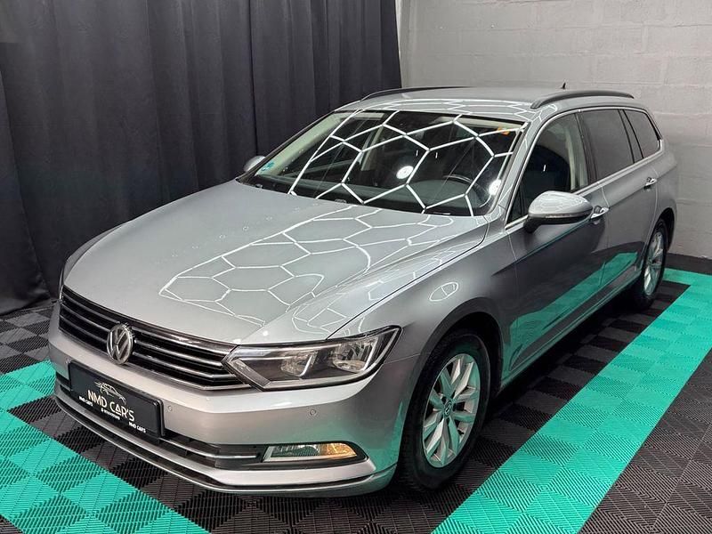 Gebraucht VW Passat Comfortline 150 PS (110 kW) 2017 Silber Kombi