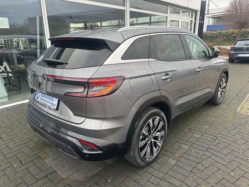 Gebraucht Renault Austral Techno 158 PS (116 kW) 2025 Grau SUV