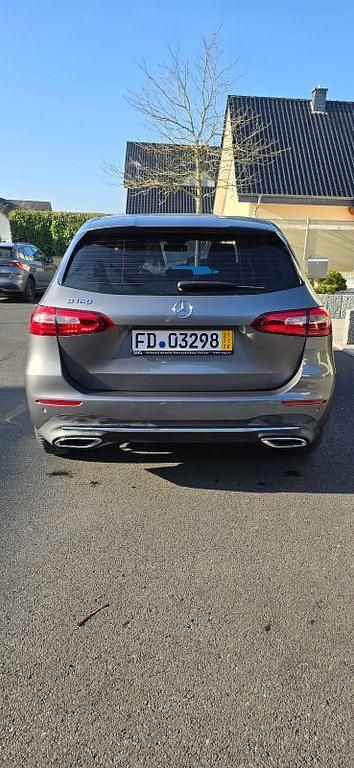 Gebraucht Mercedes B160 109 PS (80 kW) 2019 Grau Van / Kleinbus