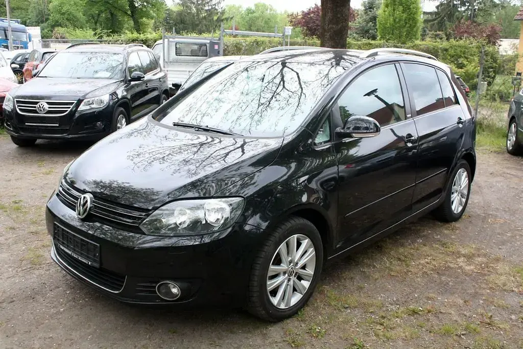 Gebraucht VW Golf VI Style 105 PS (77 kW) 2011 Schwarz Kleinwagen