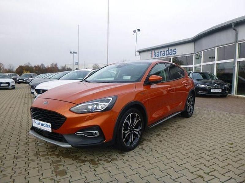 Usata Ford Focus Active 150 CV (110 kW) 2019 Arancione Berlina