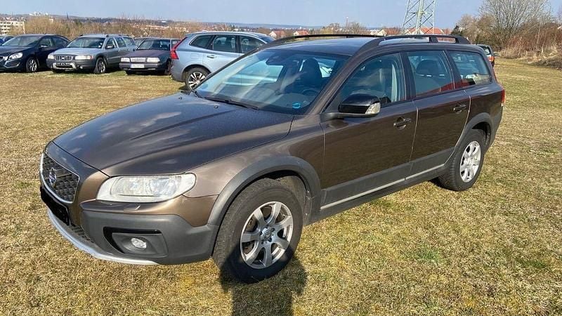 Gebraucht Volvo XC70 215 PS (158 kW) 2015 Braun Kombi