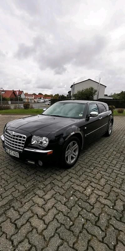 Schwarz Gebraucht 2009 Chrysler 300C Touring Kombi | 8.250 € (Superpreis) - Bild 1/4