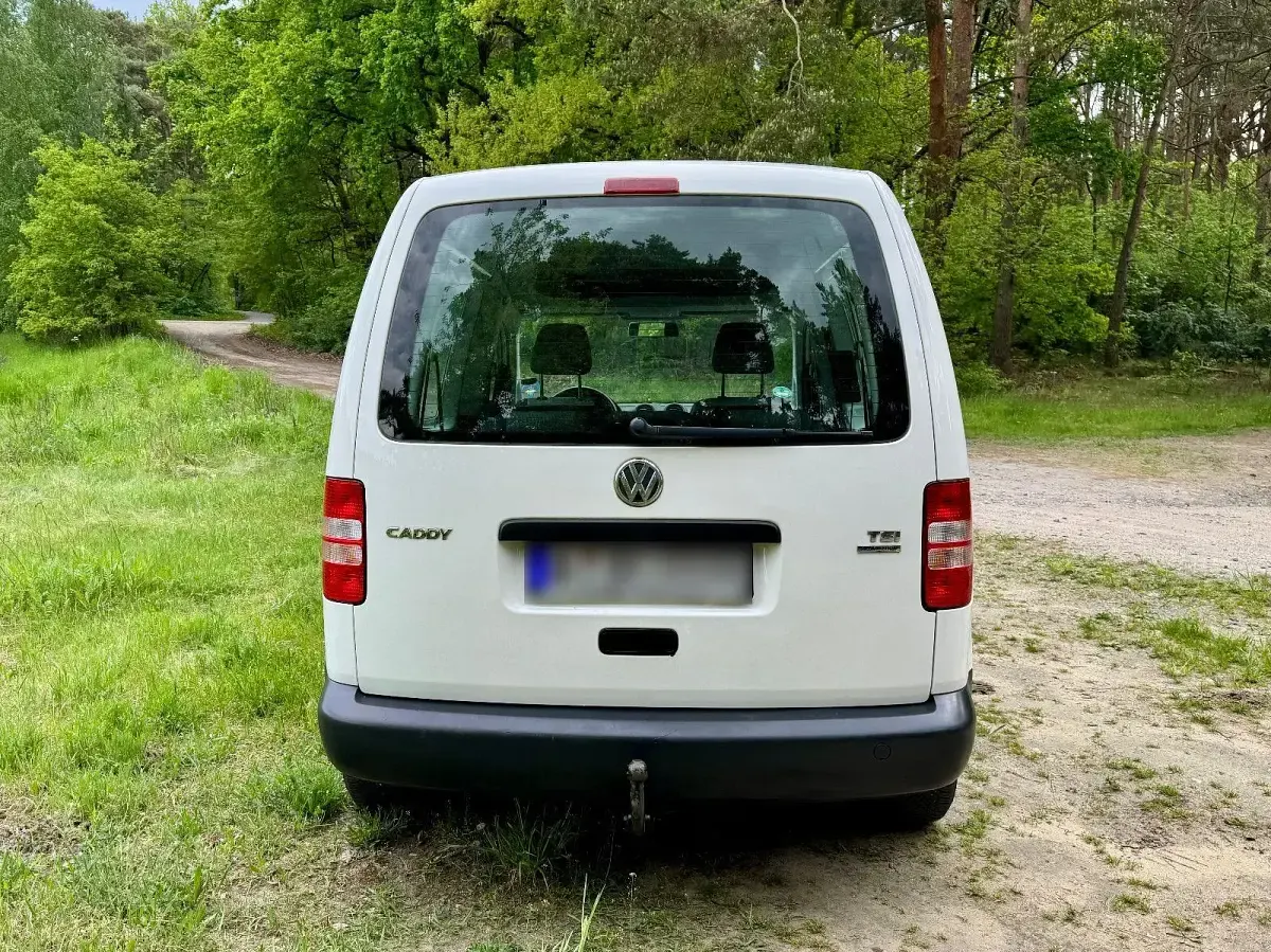 Gebraucht VW Caddy 102 PS (75 kW) 2012 Weiß Van / Kleinbus