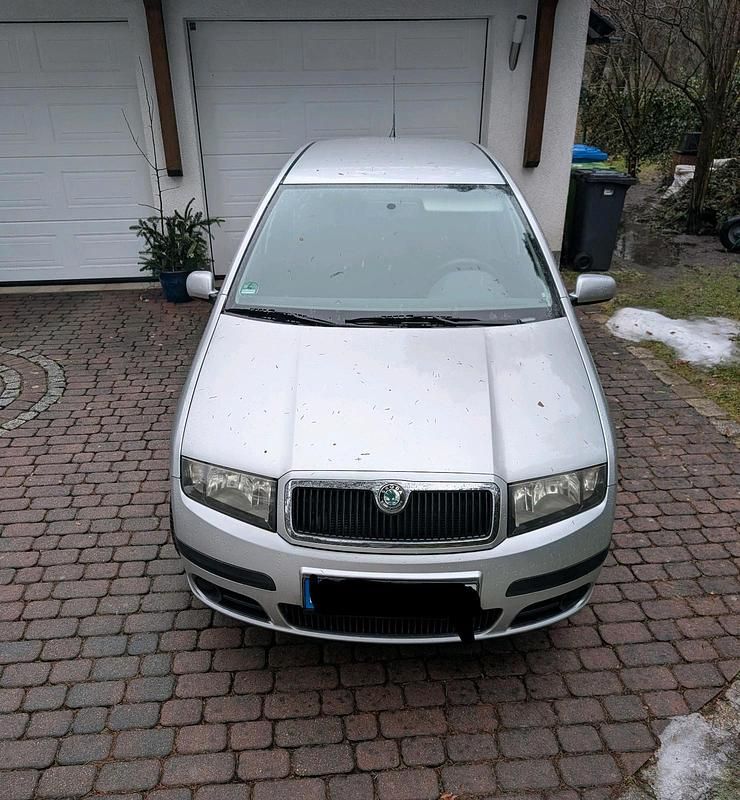 Gebraucht Skoda Fabia 54 PS (39 kW) 2006 Silber Kleinwagen