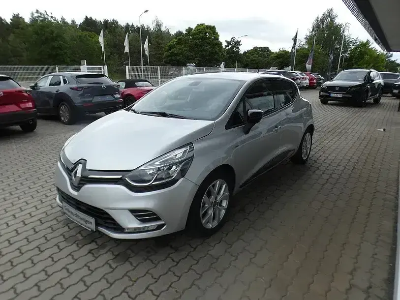 Gebraucht Renault Clio LIMITED 90 PS (66 kW) 2019 Grau Kleinwagen