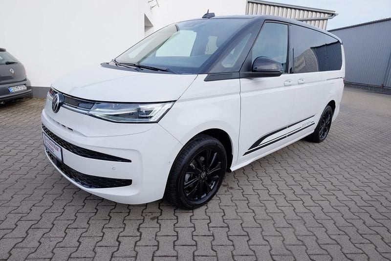Gebraucht VW Multivan Edition 150 PS (110 kW) 2025 Candy weiss / schwarz Van
