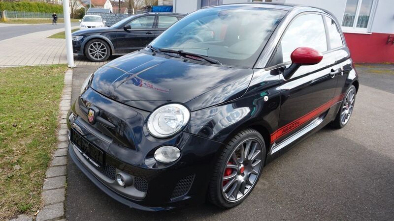 Colore esterno (scorpione schw Gebraucht 2016 Abarth 595 Competizione Kleinwagen | 14.700 € (Superpreis) - Bild 1/4
