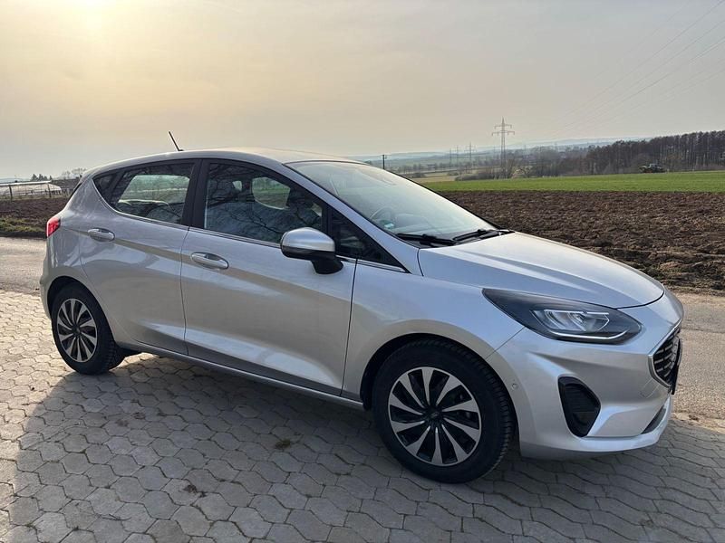 Gebraucht Ford Fiesta Titanium 125 PS (91 kW) 2023 Schwarz Kleinwagen