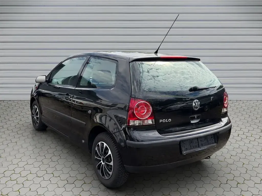 Gebraucht VW Polo Trendline 54 PS (39 kW) 2005 Schwarz Kleinwagen