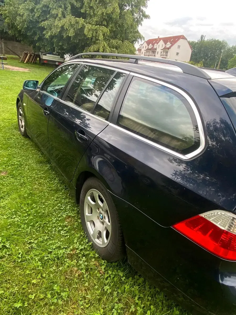 Gebraucht BMW 530 218 PS (160 kW) 2005 Kombi