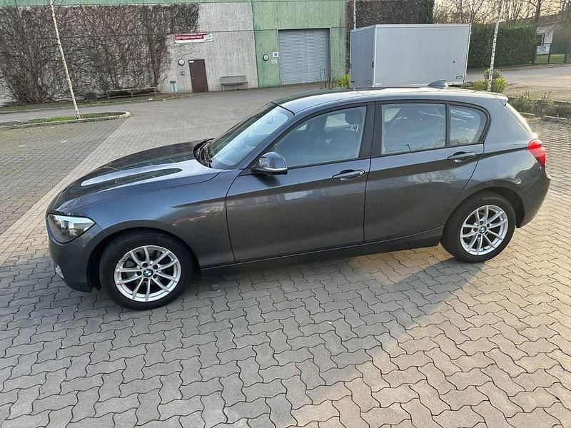 Gebraucht BMW 118 170 PS (125 kW) 2014 Grau Kleinwagen