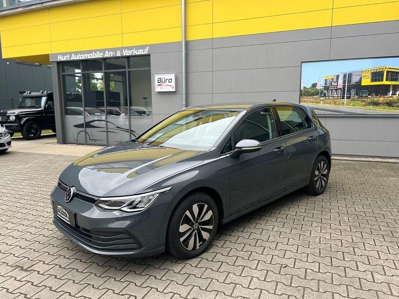 Grau Gebraucht 2020 VW Golf VIII Life Limousine | 17.990 € (Fairer Preis) - Bild 1/4