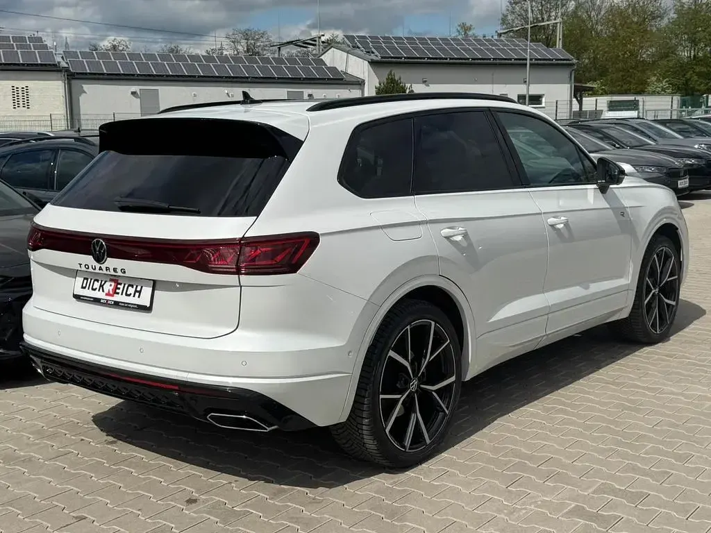 Gebraucht VW Touareg R-line 286 PS (210 kW) 2025 Weiß SUV