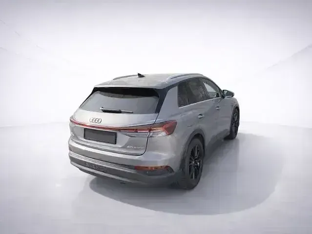 Gebraucht Audi Q4 e-tron Ambiente 150 kW (204 PS) 2022 Taifungrau metallic SUV