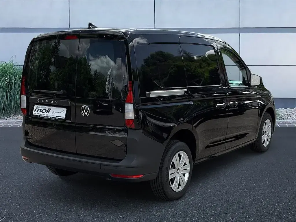 Neu VW Caddy 102 PS (75 kW) 2026 Schwarz Van / Kleinbus