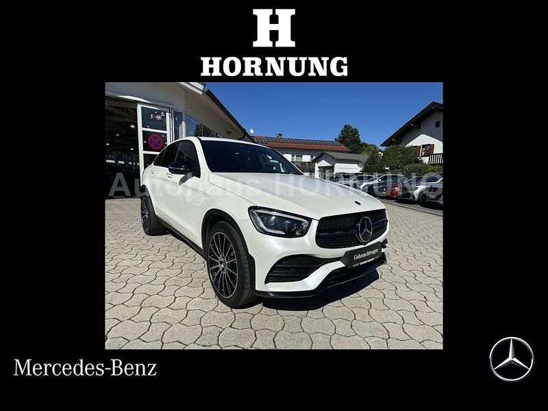 Manufaktur diamantweiß bright Gebraucht 2019 Mercedes GLC300 AMG Coupé | 38.900 € (Superpreis) - Bild 1/3