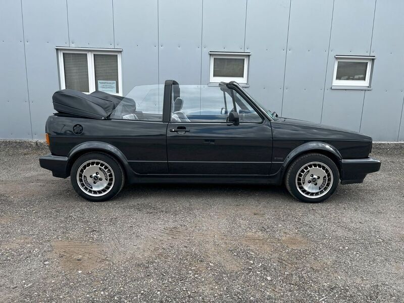 Gebraucht VW Golf Cabriolet 98 PS (72 kW) 1991 Schwarz Cabrio