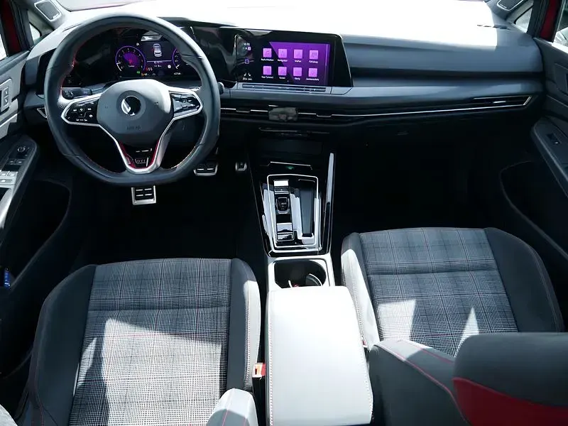 Gebraucht VW Golf VIII 245 PS (180 kW) 2022 Rot Kleinwagen