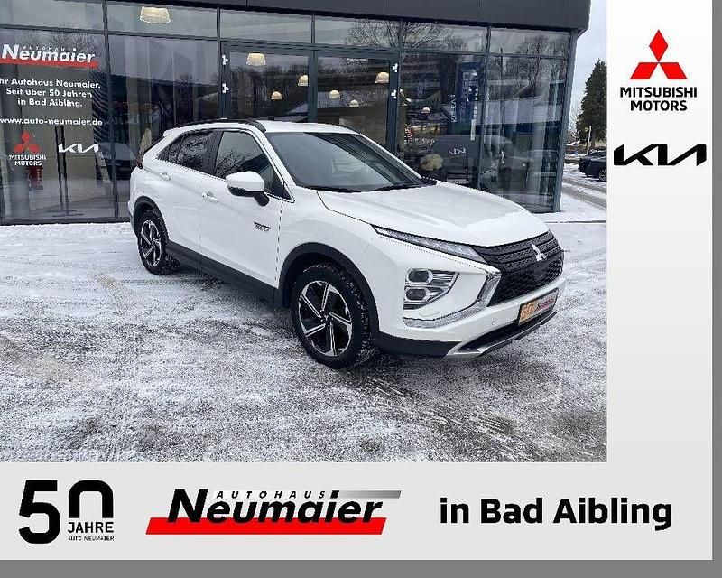 Weiß Gebraucht 2021 Mitsubishi Eclipse Cross Plus SUV | 16.900 € (Fairer Preis) - Bild 1/4