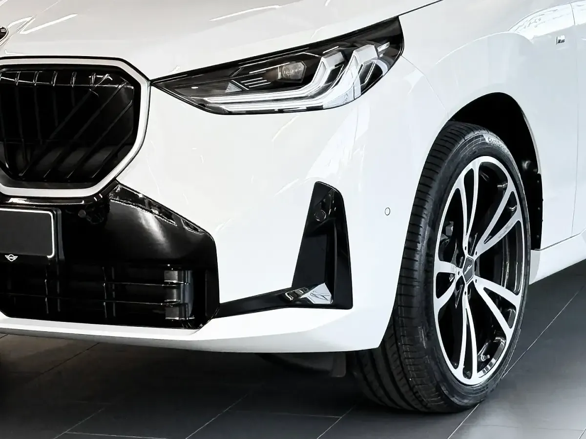 Gebraucht BMW X3 M Sport 197 PS (144 kW) 2026 Weiß SUV