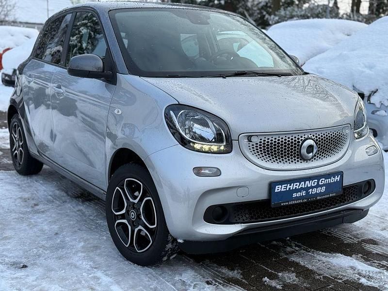 Gebraucht Smart ForFour Prime 90 PS (66 kW) 2017 Silber Kleinwagen