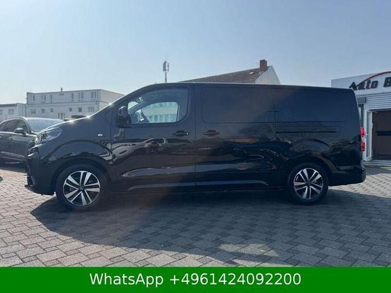 Gebraucht Citroën Spacetourer 297 PS (218 kW) 2025 Schwarz Van / Kleinbus