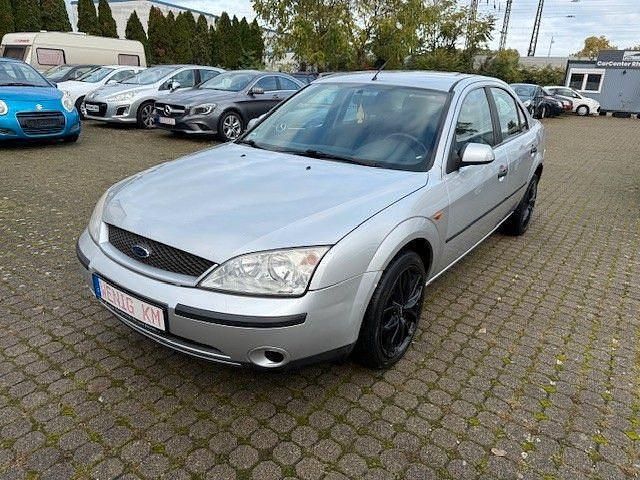 Gebraucht Ford Mondeo Trend 110 PS (80 kW) 2001 Silber Limousine