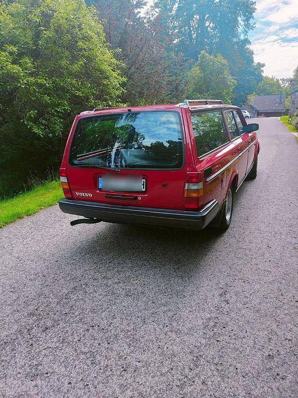 Gebraucht Volvo Polar 116 PS (85 kW) 1990 Rot Kombi