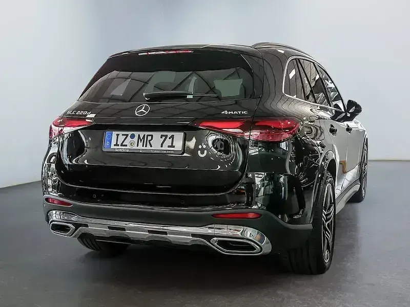 Gebraucht Mercedes GLC220 AMG 197 PS (144 kW) 2025 Andere farbe SUV