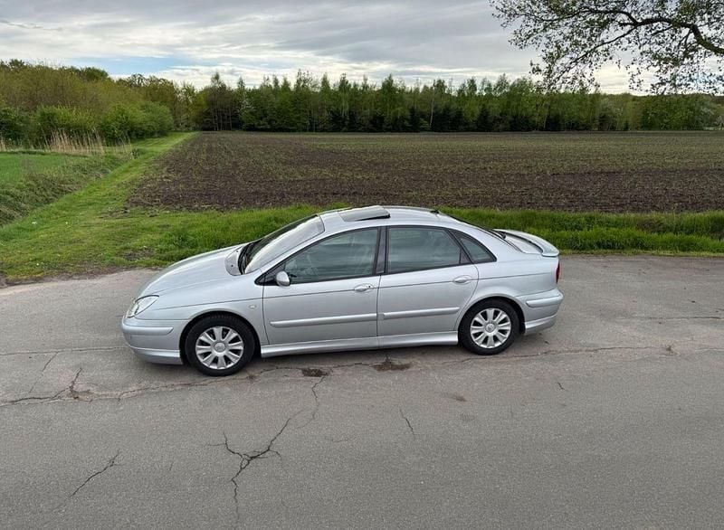 Silber Gebraucht 2002 Citroën C5 Exclusive Limousine | 1.850 € (Superpreis) - Bild 1/4