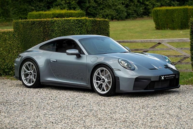 Neu Porsche 992 510 PS (375 kW) 2025 Grau