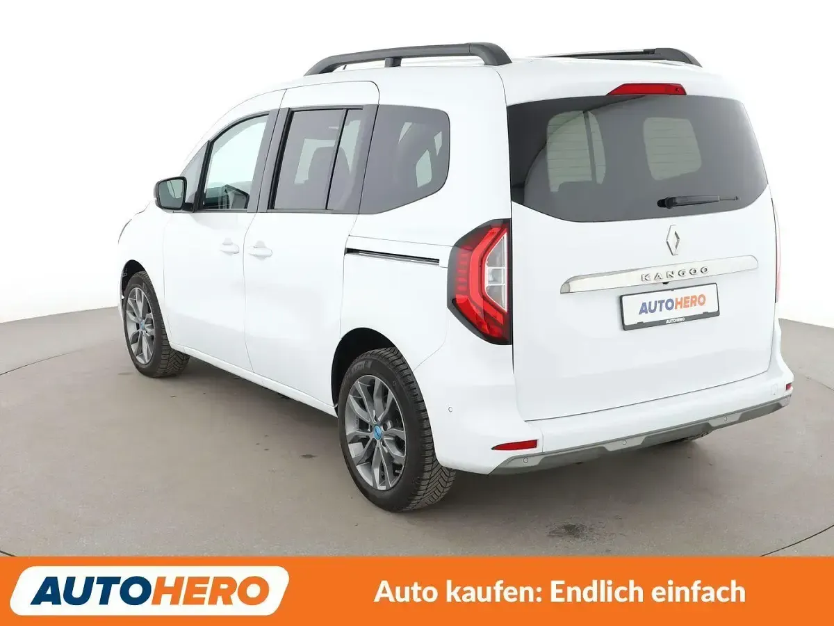 Gebraucht Renault Kangoo Techno 131 PS (96 kW) 2023 Weiß Van / Kleinbus