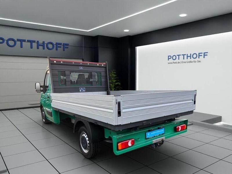 Gebraucht Opel Movano 136 PS (100 kW) 2021 Andere Van