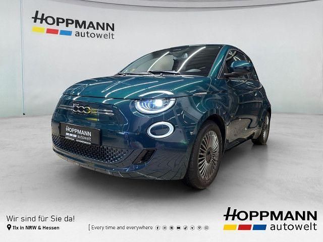 Grün Gebraucht 2022 Fiat 500e Icon Limousine | 15.989 € (Guter Preis) - Bild 1/4
