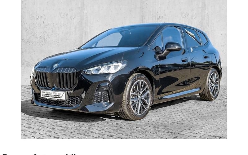 Schwarz Gebraucht 2022 BMW 220 Shadowline Kombi | 30.990 € (Fairer Preis) - Bild 1/4