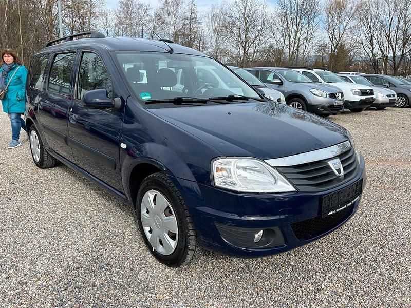 Gebraucht Dacia Logan MCV Lauréate 105 PS (77 kW) 2011 Blau Kombi
