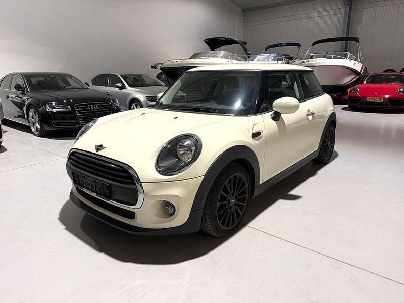 Weiß Gebraucht 2021 Mini ONE Salt Kleinwagen | 16.990 € (Fairer Preis) - Bild 1/4