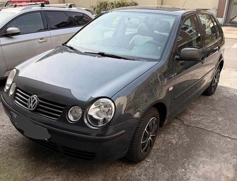 Gebraucht VW Polo 55 PS (40 kW) 2002 Grau Kleinwagen