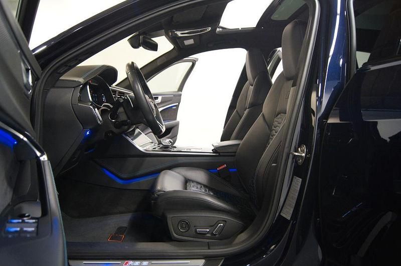 Gebraucht Audi RS6 Exclusive 600 PS (441 kW) 2020 Blau Kombi