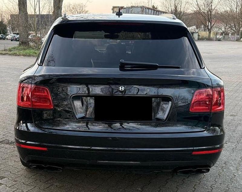 Gebraucht Bentley Bentayga 435 PS (319 kW) 2017 Schwarz SUV