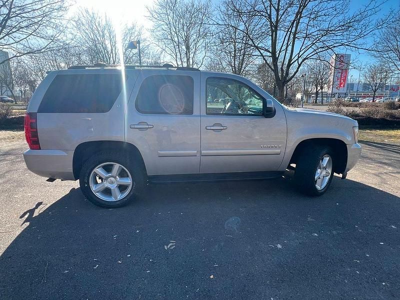 Gebraucht Chevrolet Tahoe LT 324 PS (238 kW) 2008 Grau SUV