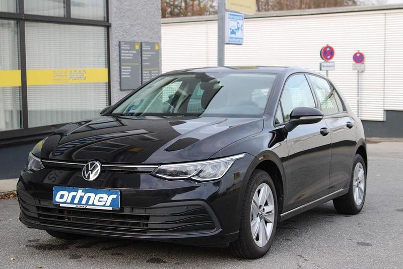 Gebraucht VW Golf Life 116 PS (85 kW) 2021 Schwarz Limousine