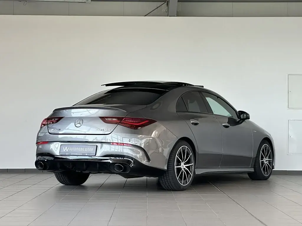 Gebraucht Mercedes CLA35 AMG AMG 306 PS (225 kW) 2024 Mountaingrau Coupé