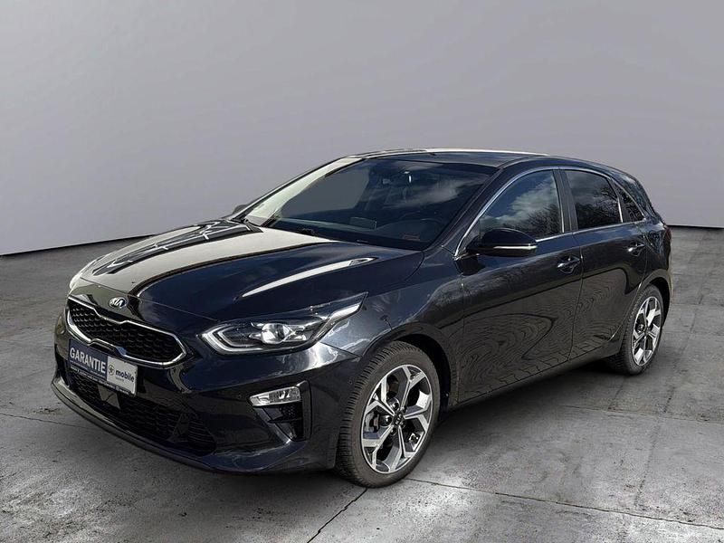 Usata Kia Ceed 140 CV (102 kW) 2019 Nero Utilitaria