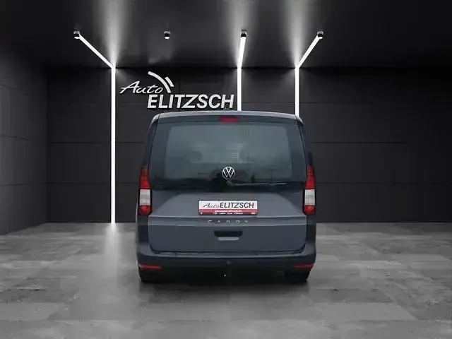 Używany VW Caddy Basis 114 KM (83 kW) 2022 Szary Minivan
