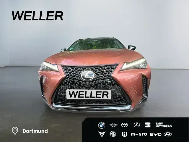 Gebraucht Lexus UX 300h E-FOUR F-Sport 199 PS (146 kW) 2024 Rot SUV