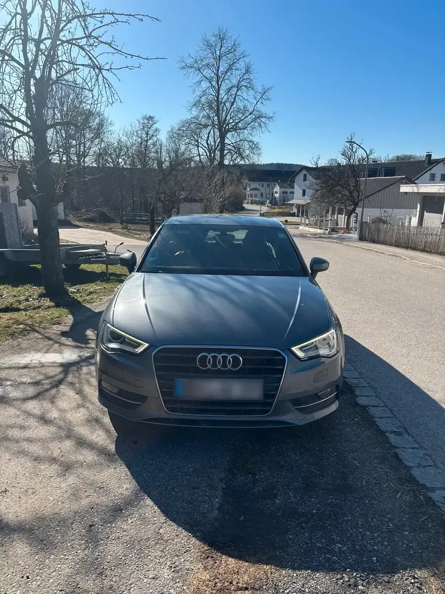 Gebraucht Audi A3 150 PS (110 kW) 2013 Grau Kleinwagen