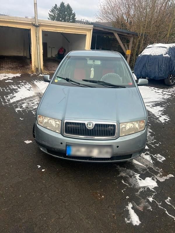 Gebraucht Skoda Fabia 75 PS (55 kW) 2004 Silber Kleinwagen